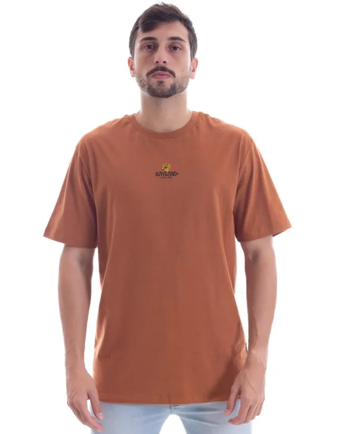 CAMISETA CONFORT POETRY MARROM