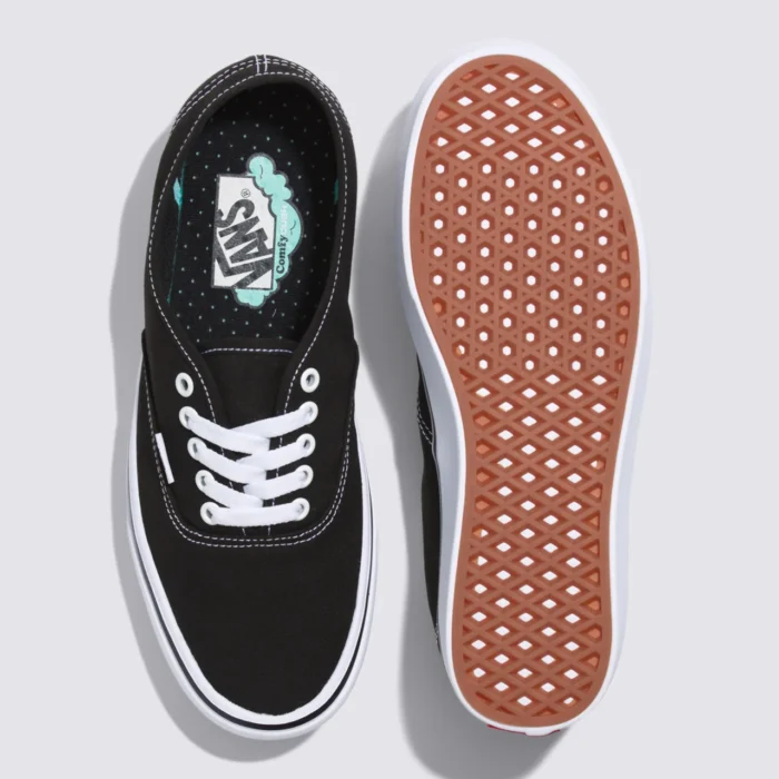 TÊNIS AUTHENTIC COMFYCUSH BLACK TRUE WHITE - Imagem 4