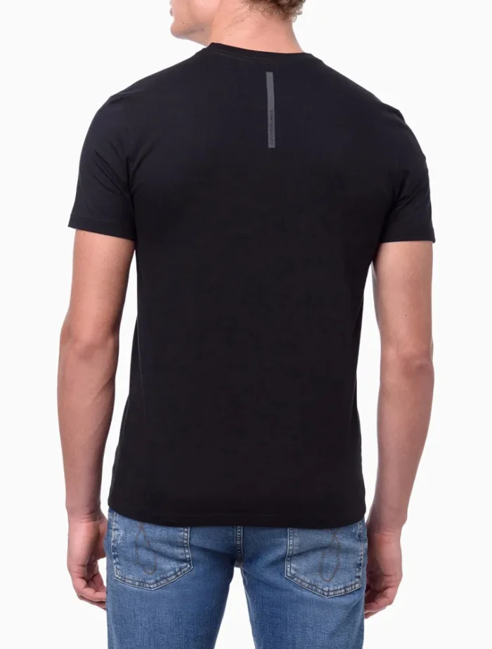CAMISETA LOGO GEL MONOGRAM CALVIN KLEIN JEANS PRETO - Imagem 2