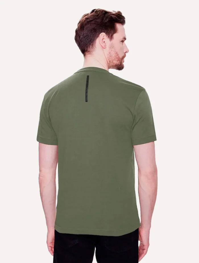 CAMISETA LOGO BÁSICO CALVIN KLEIN JEANS MILITAR - Imagem 5